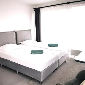  Apartment Hh 01 By Rockchair - Superhost Status - Modernes Mit Sonnigem Balkon & Premium Boxspringbetten In Winterhude - Geheimtipp